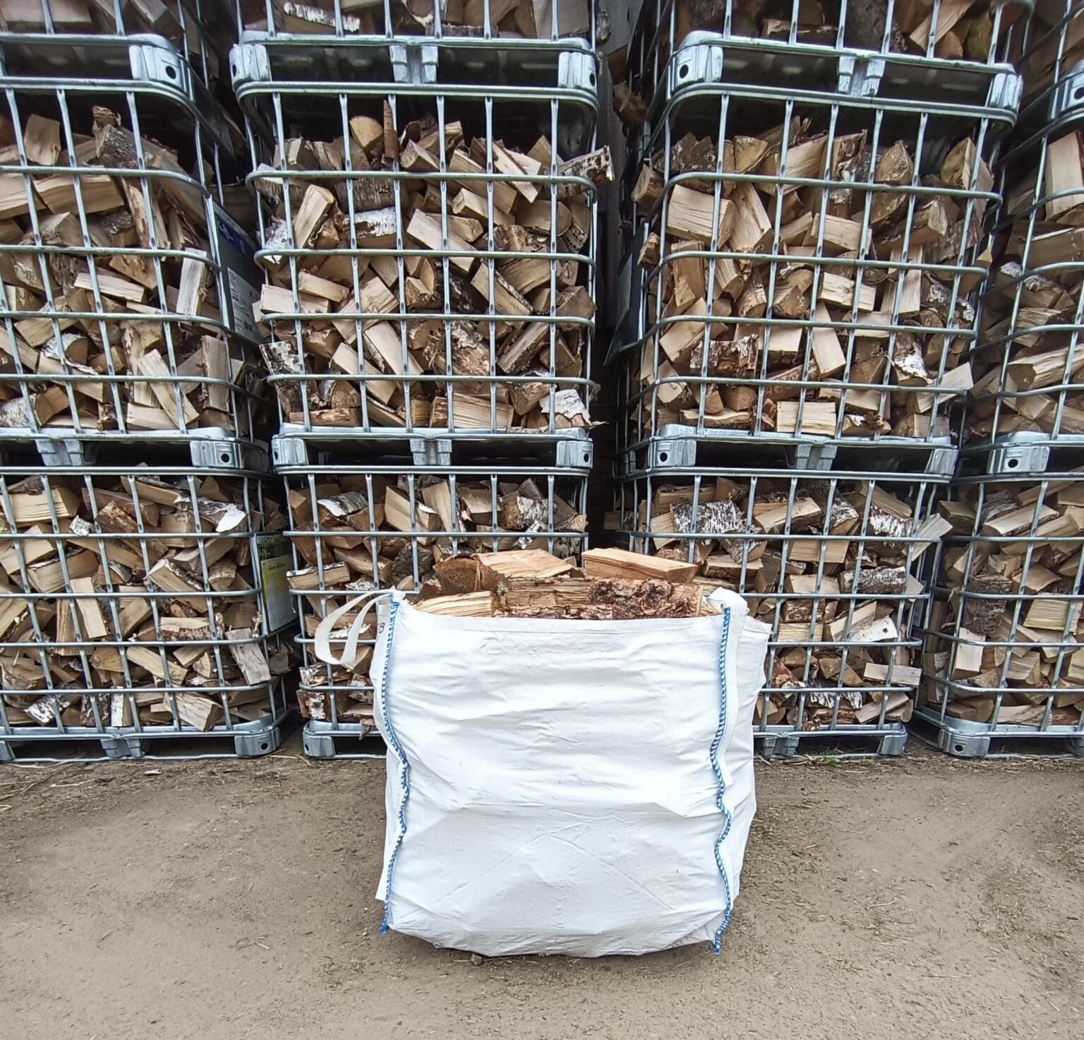 Bulk Bag 6-8″ Kiln dried Hardwood Logs